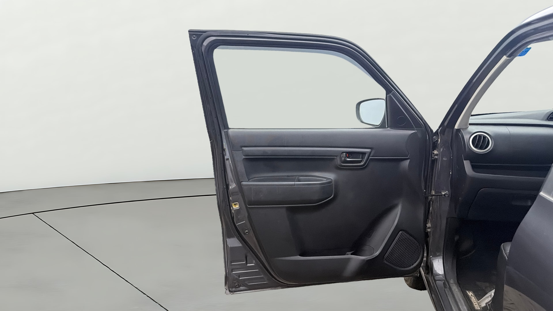 View 2023 Maruti Suzuki 1000 Base Variant Image 30 Used 2023 Maruti Suzuki 1000 Base Variant Image 30