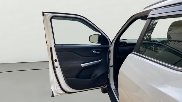 View Nissan Magnite Image 32 Used Nissan Magnite Image 32