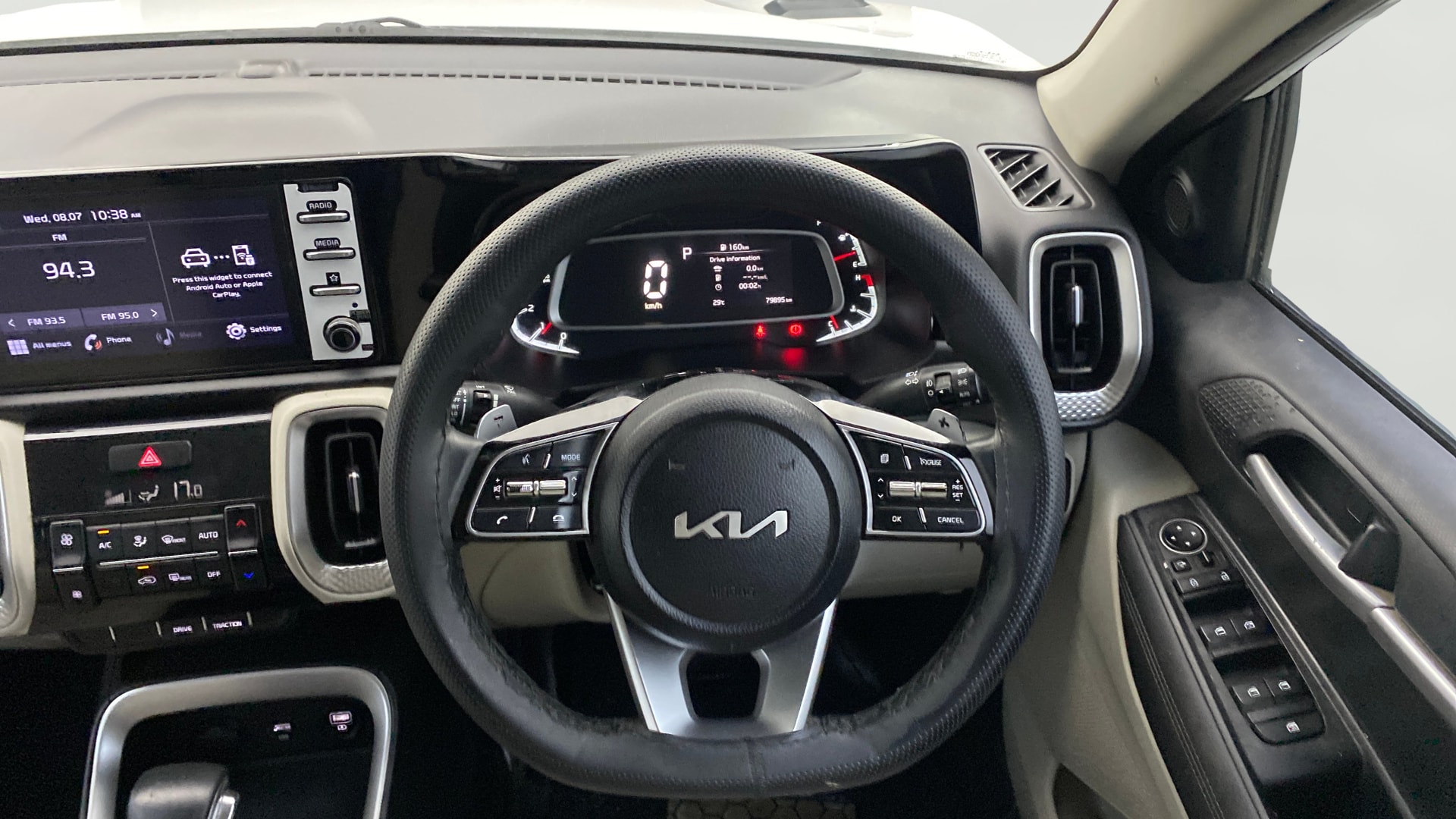 View 2022 Kia Sonet HTX AT Diesel Image 13 Used 2022 Kia Sonet HTX AT Diesel Image 13