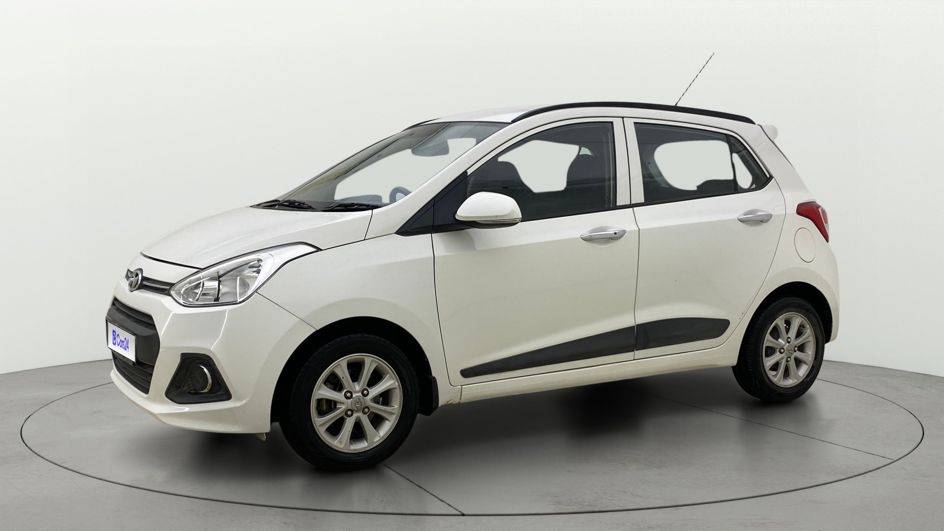 View 2015 Hyundai Grand i10 Asta AT 1.2 Kappa VTVT Image 35 Used 2015 Hyundai Grand i10 Asta AT 1.2 Kappa VTVT Image 35