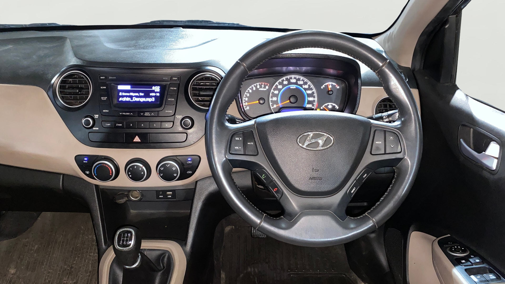 View 2016 Hyundai Grand i10 1.2 Asta Petrol Image 20 Used 2016 Hyundai Grand i10 1.2 Asta Petrol Image 20