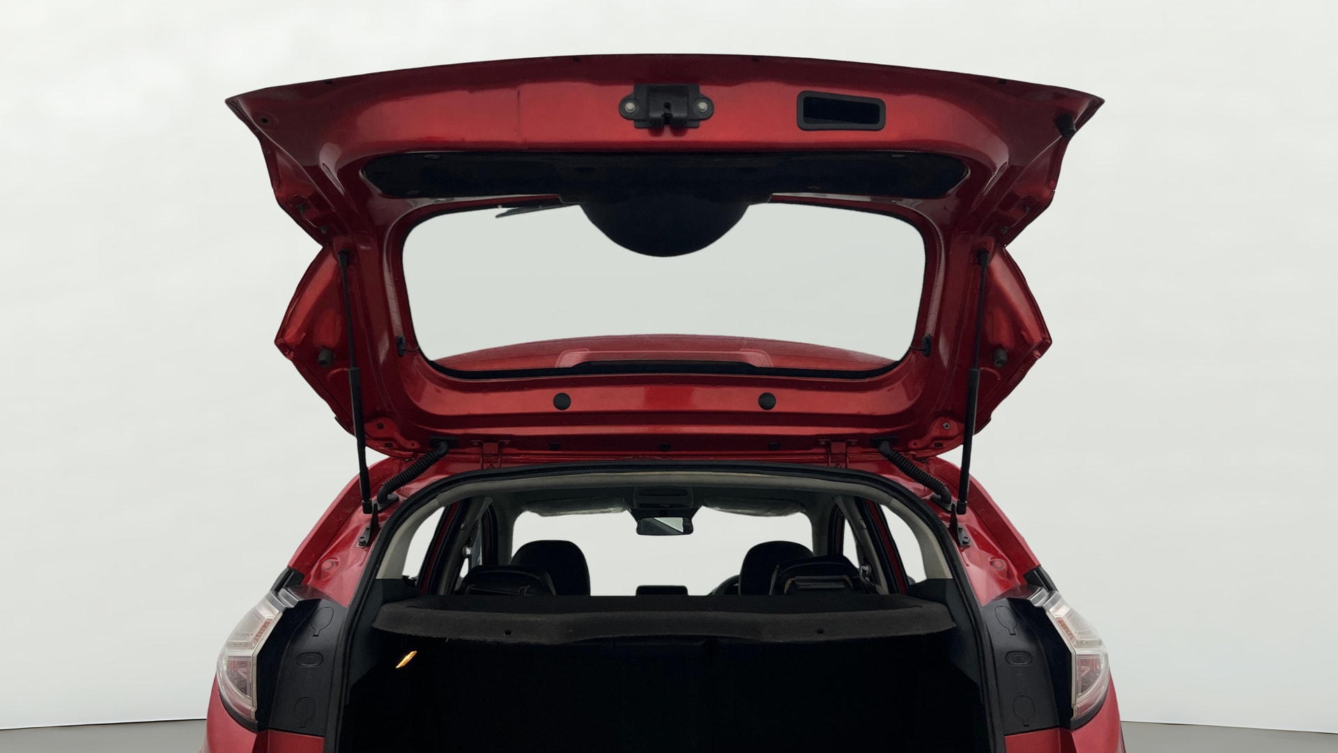 View 2018 Tata Nexon Revotron XE Image 16 Used 2018 Tata Nexon Revotron XE Image 16