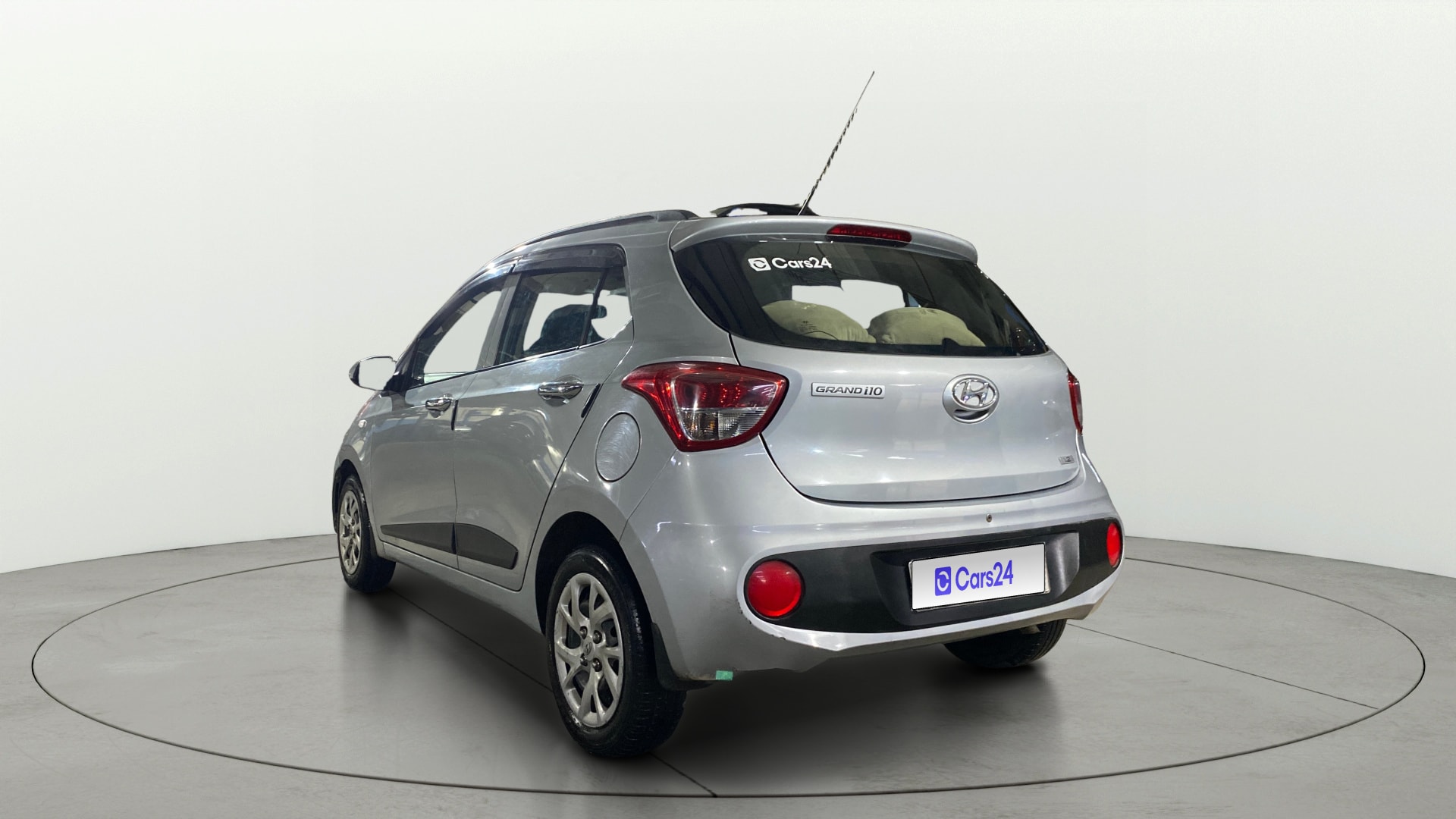 View 2019 Hyundai Grand i10 Magna 1.2 Kappa VTVT Image 2 Used 2019 Hyundai Grand i10 Magna 1.2 Kappa VTVT Image 2