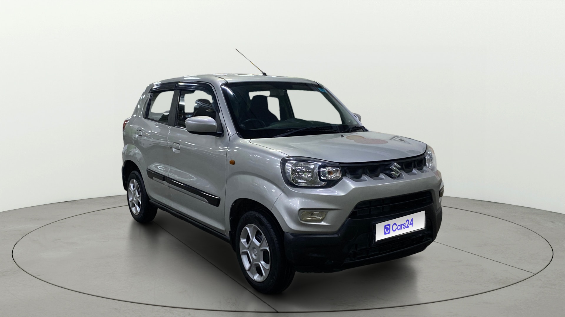 View 2022 Maruti Suzuki 1000 Base Variant Image 13 Used 2022 Maruti Suzuki 1000 Base Variant Image 13