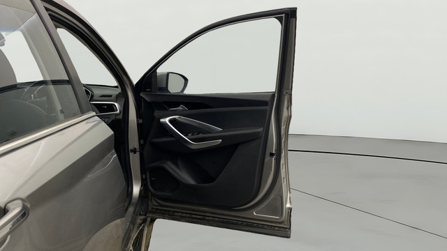 View MG Hector Image 48 Used MG Hector Image 48