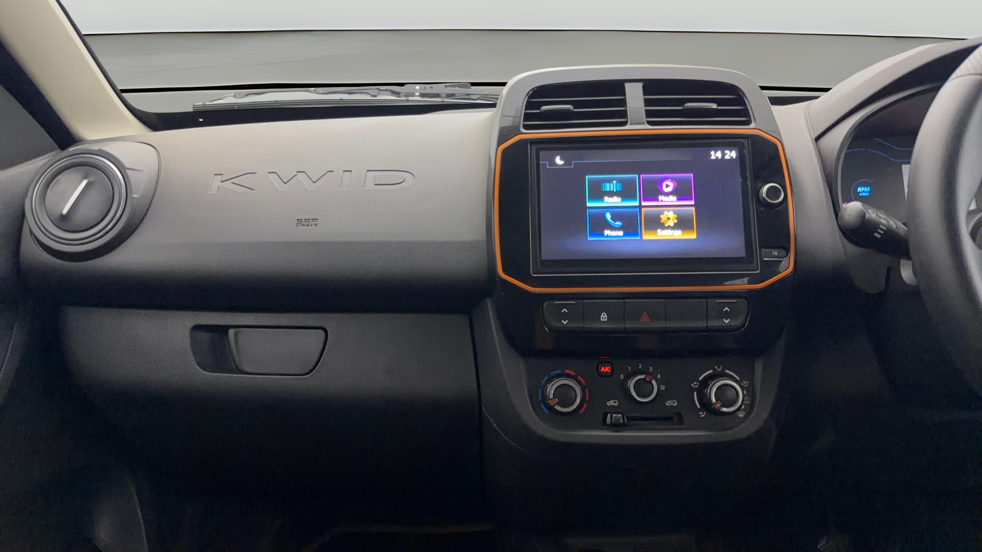 View 2020 Renault Kwid Climber (O) Easy-R Image 17 Used 2020 Renault Kwid Climber (O) Easy-R Image 17