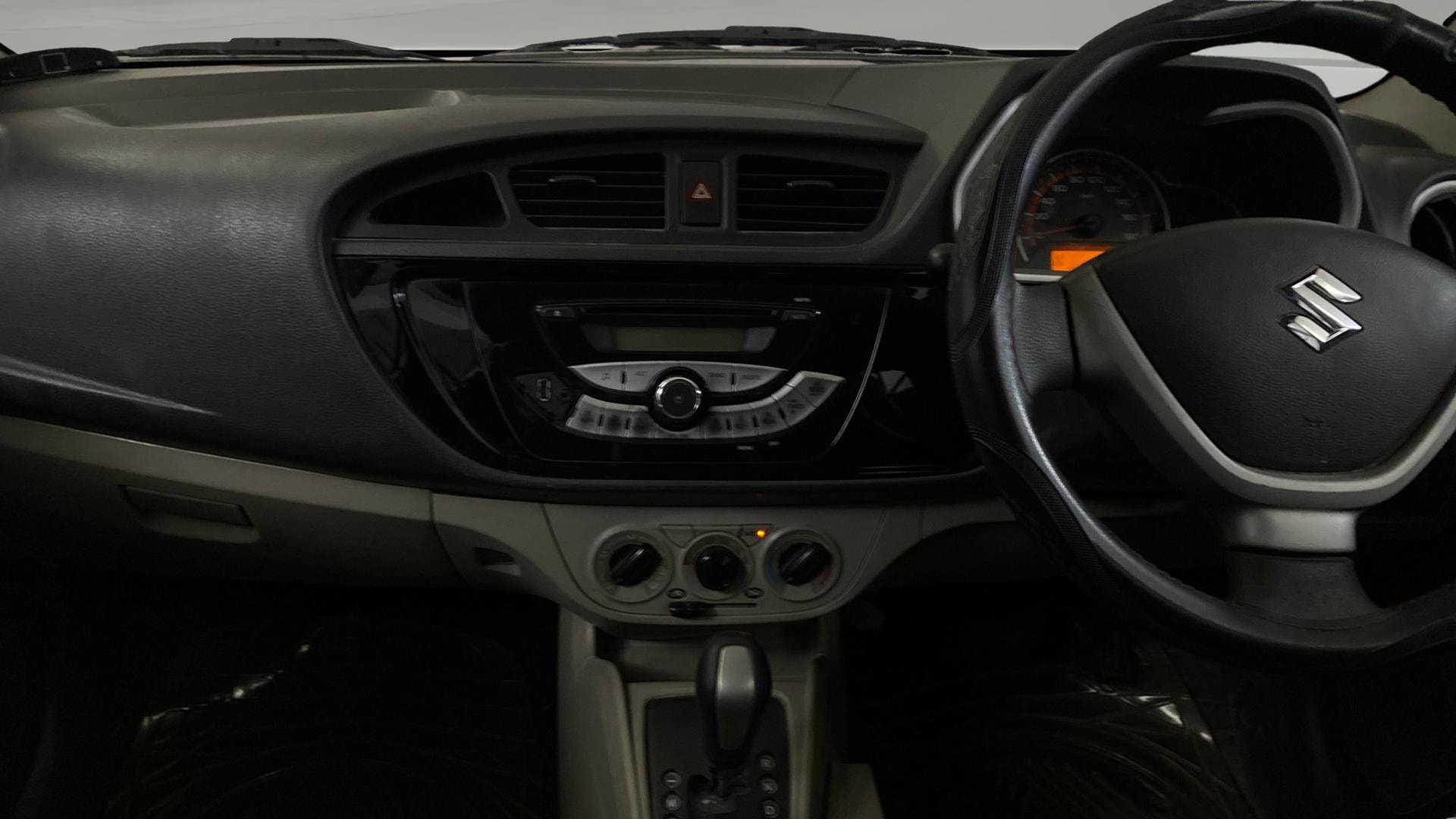 View 2015 Maruti Suzuki Alto K10 LX Image 17 Used 2015 Maruti Suzuki Alto K10 LX Image 17