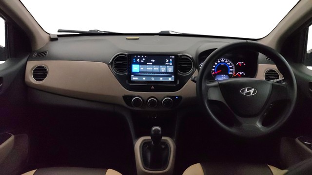 View Hyundai Grand i10 Image 15 Used Hyundai Grand i10 Image 15