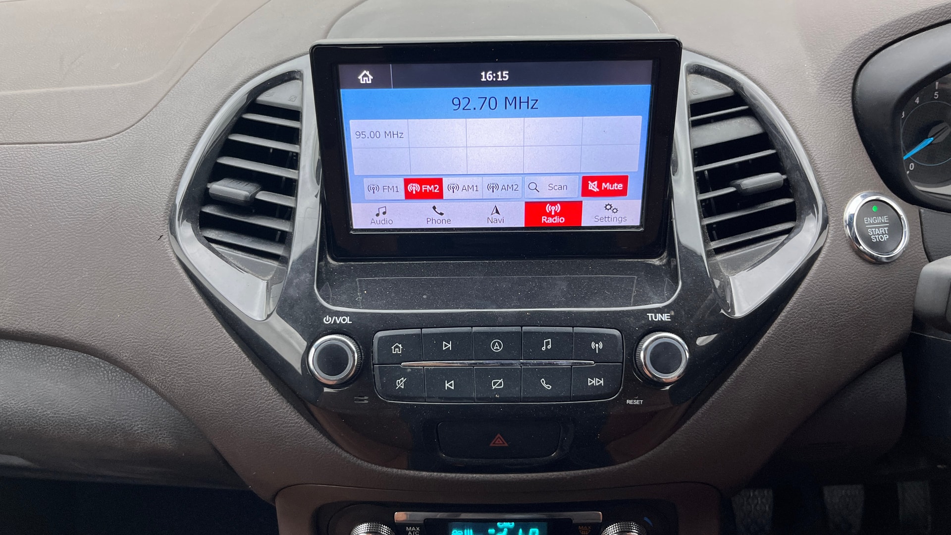 View 2018 Ford Freestyle Ambiente 1.2 Ti-VCT Image 17 Used 2018 Ford Freestyle Ambiente 1.2 Ti-VCT Image 17