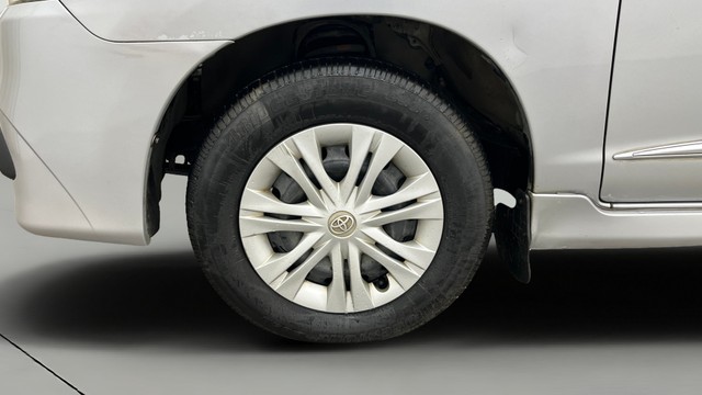 View Toyota Innova Image 29 Used Toyota Innova Image 29