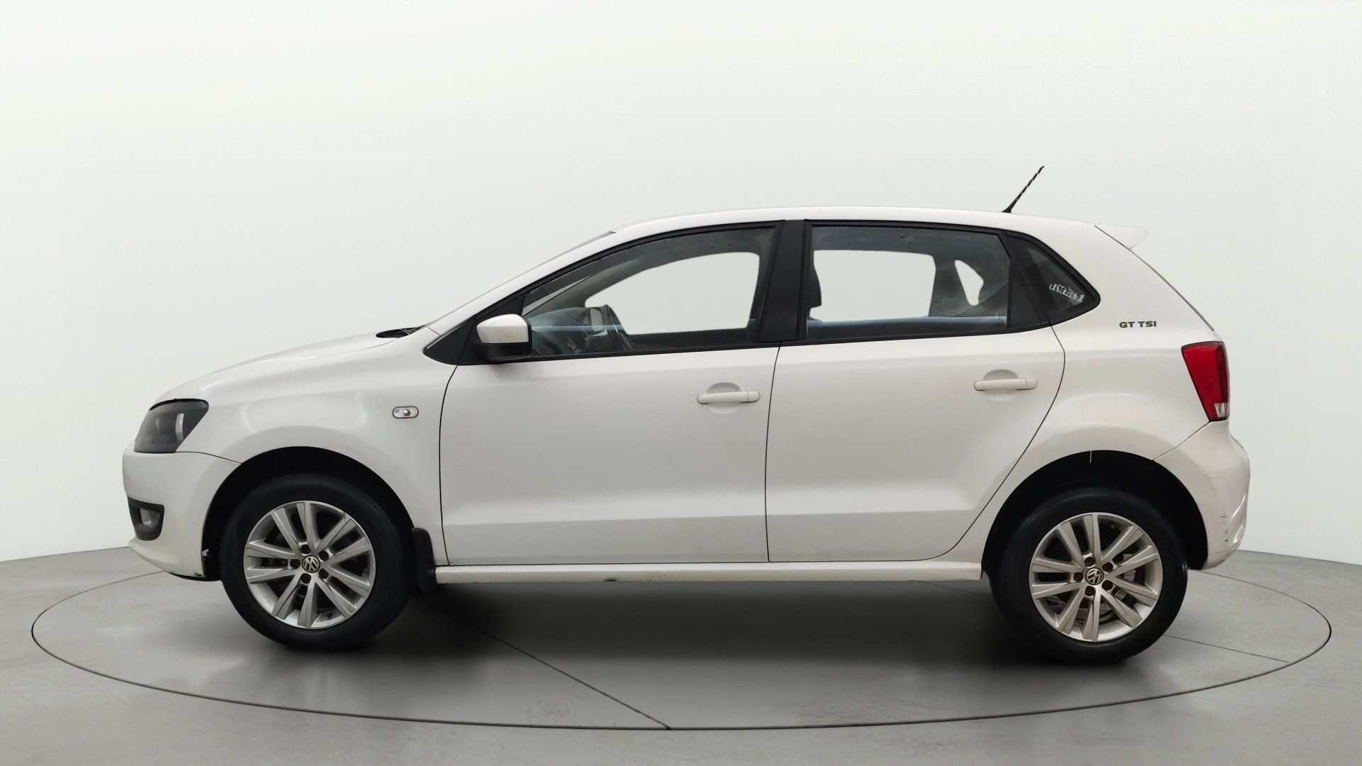 View 2014 Volkswagen Polo GT TSI Image 5 Used 2014 Volkswagen Polo GT TSI Image 5