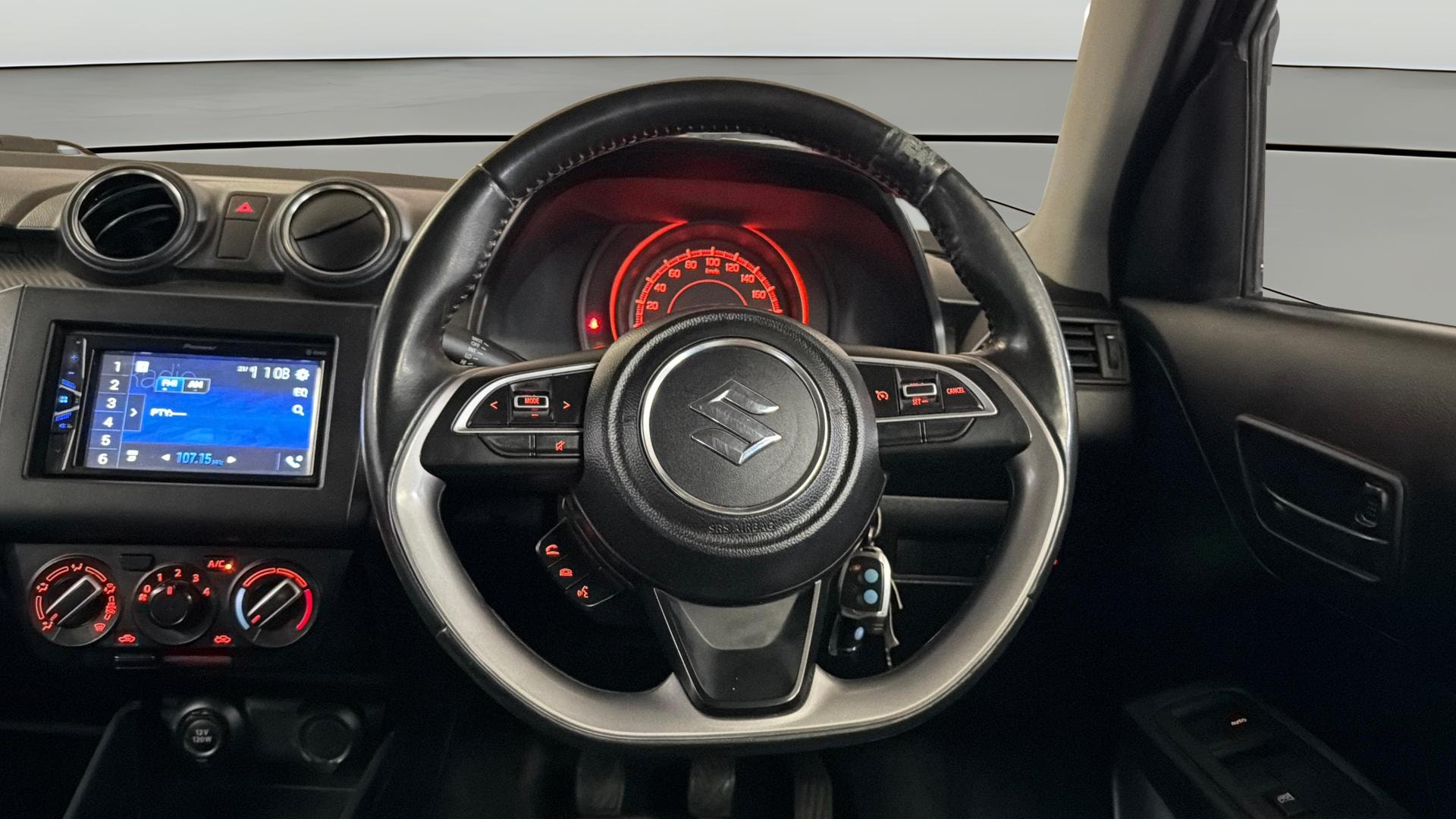 View 2022 Maruti Suzuki 1000 Base Variant Image 21 Used 2022 Maruti Suzuki 1000 Base Variant Image 21