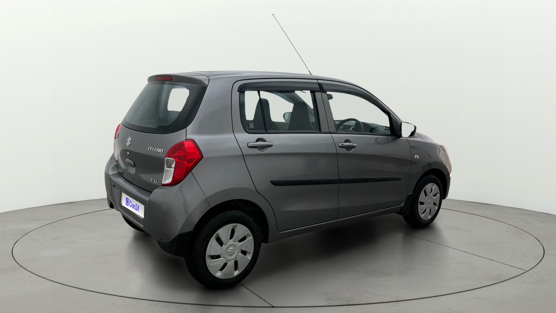 View 2017 Maruti Suzuki 1000 Base Variant Image 41 Used 2017 Maruti Suzuki 1000 Base Variant Image 41