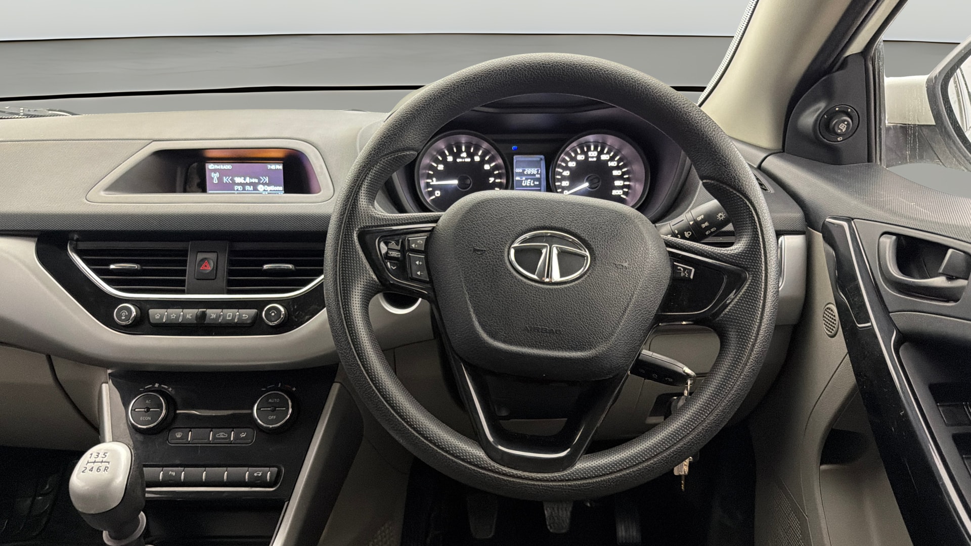 View 2018 Tata Nexon Revotron XT Image 20 Used 2018 Tata Nexon Revotron XT Image 20