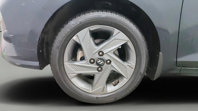 View Hyundai Verna Image 35 Used Hyundai Verna Image 35