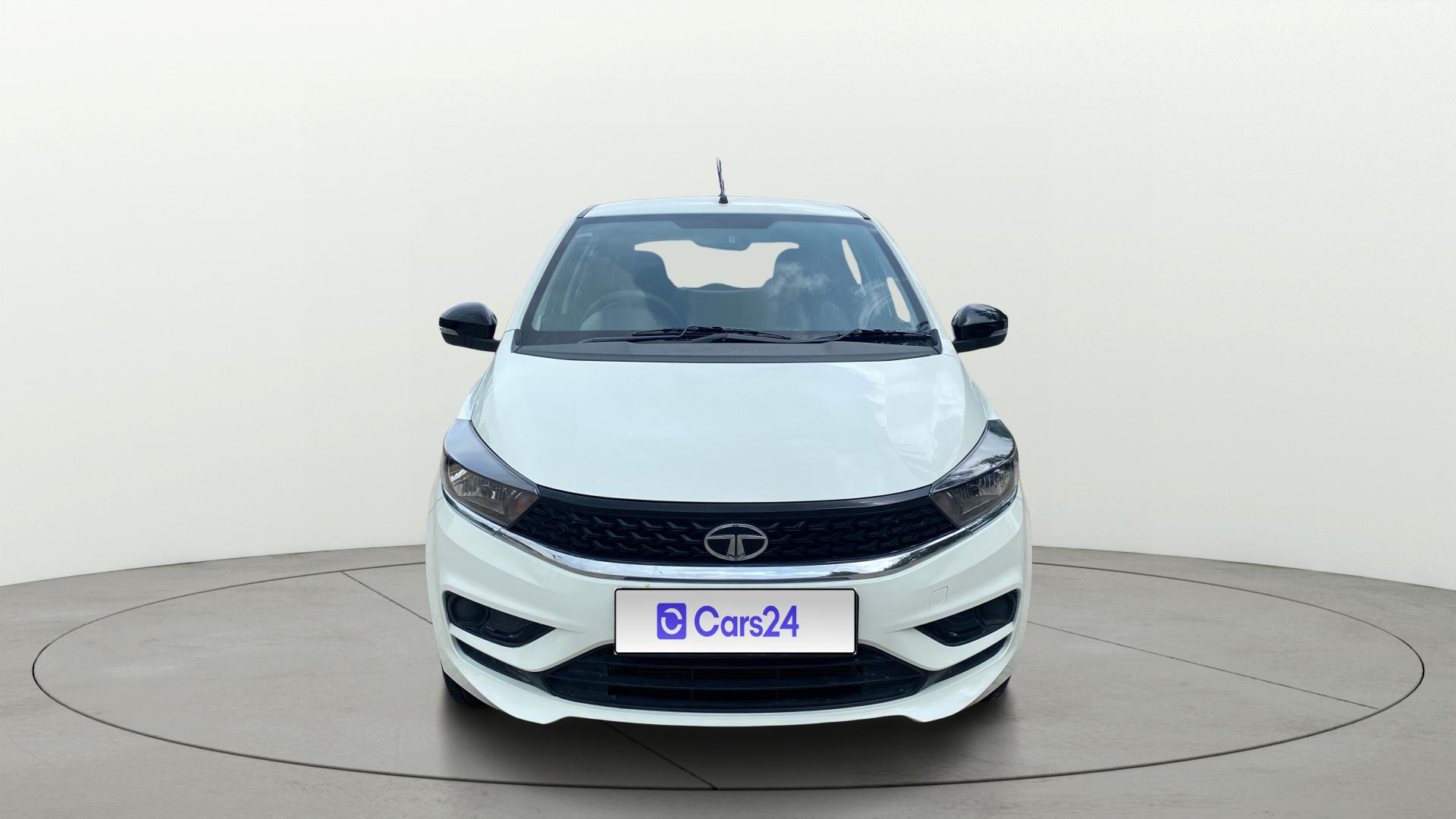 2023 टाटा टियागो Revotorq XB 2023 टाटा टियागो Revotorq XB