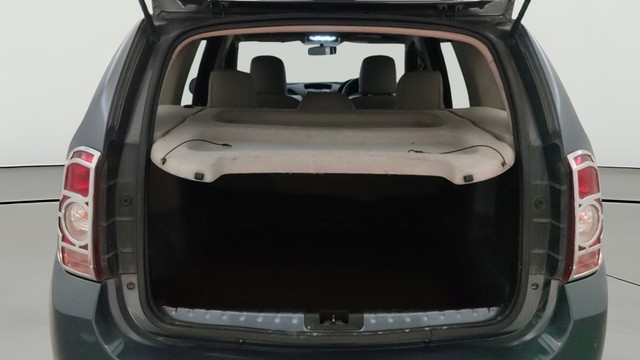 View Renault Duster Image 37 Used Renault Duster Image 37