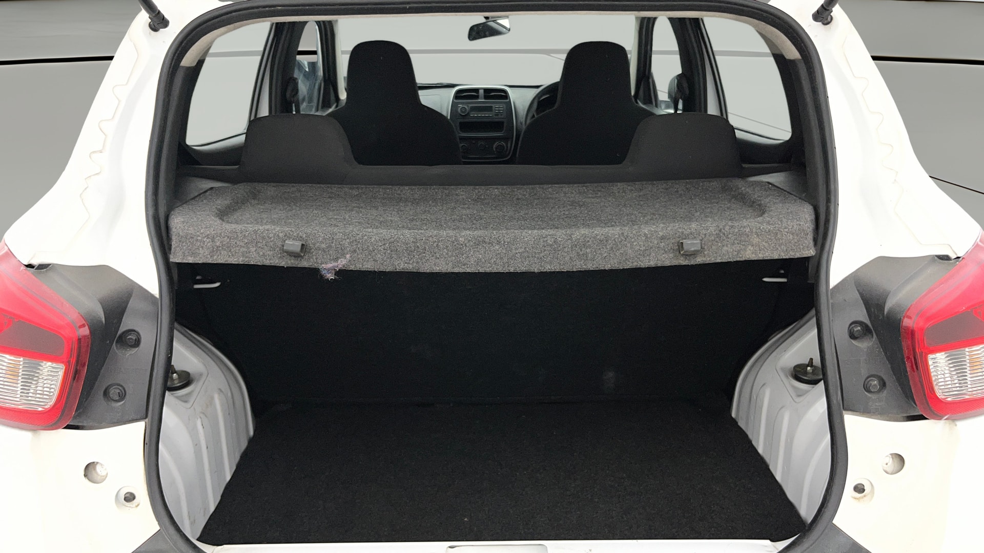 View 2019 Renault Kwid RXL Image 36 Used 2019 Renault Kwid RXL Image 36