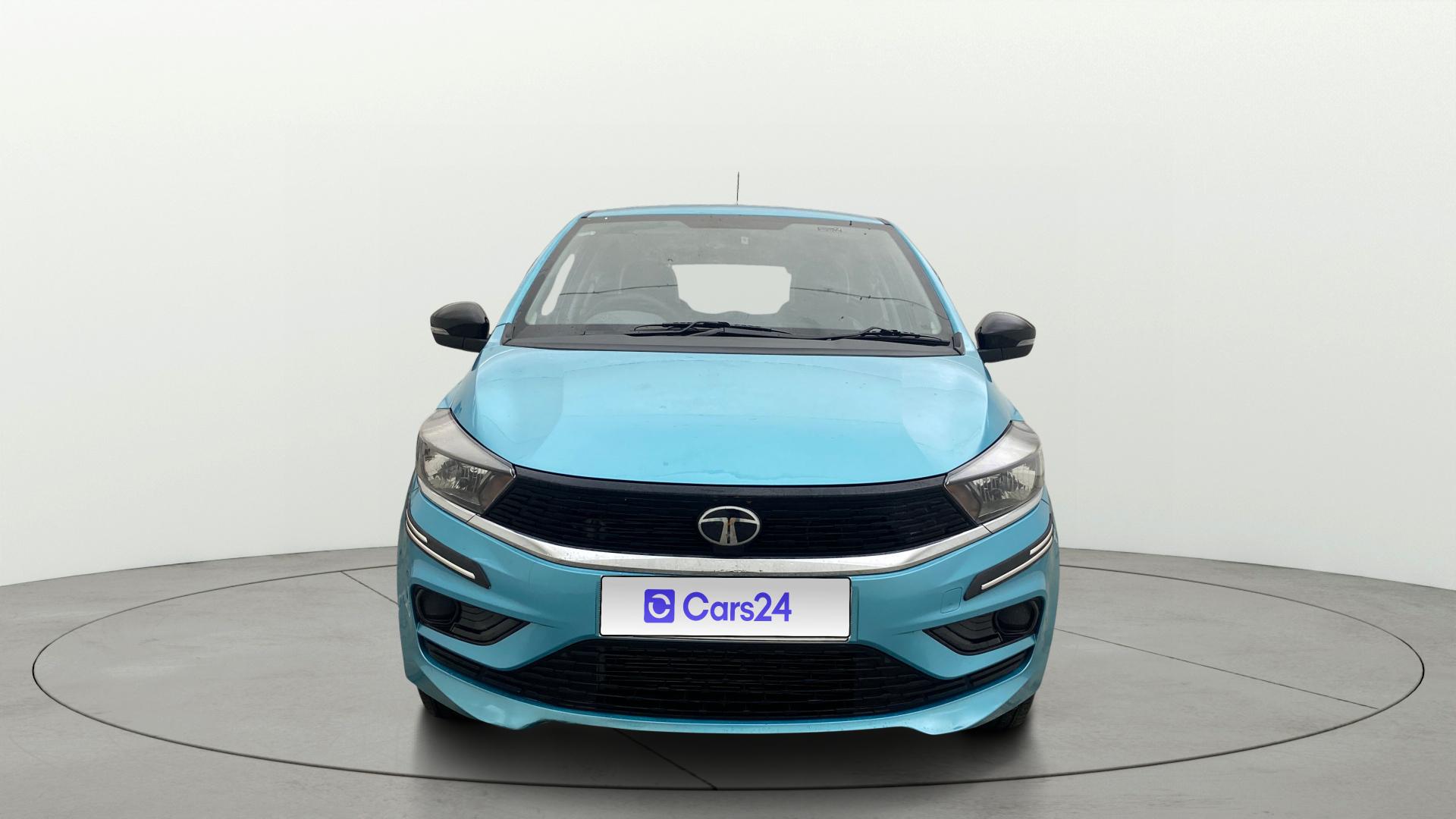 2025 टाटा टियागो Revotorq XB 2025 टाटा टियागो Revotorq XB