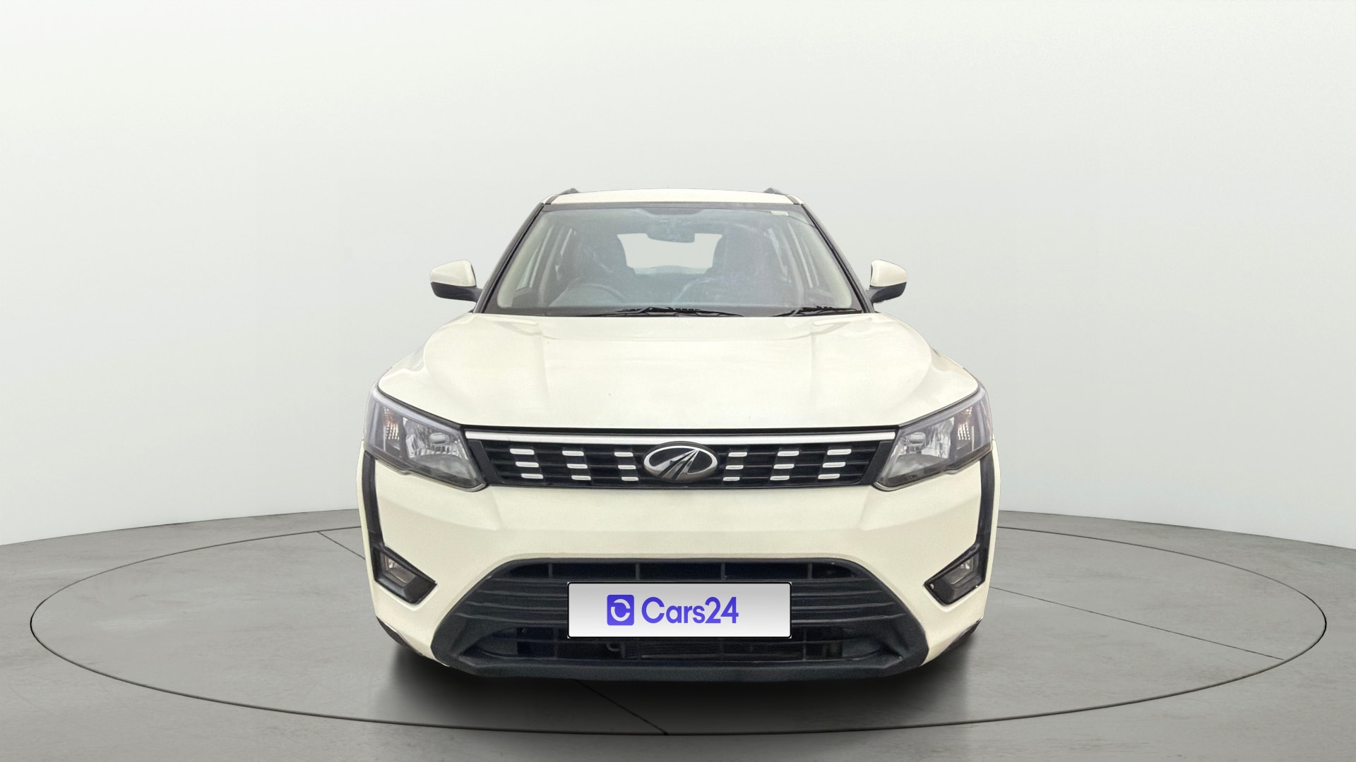Used 2022 Mahindra XUV300 Used 2022 Mahindra XUV300