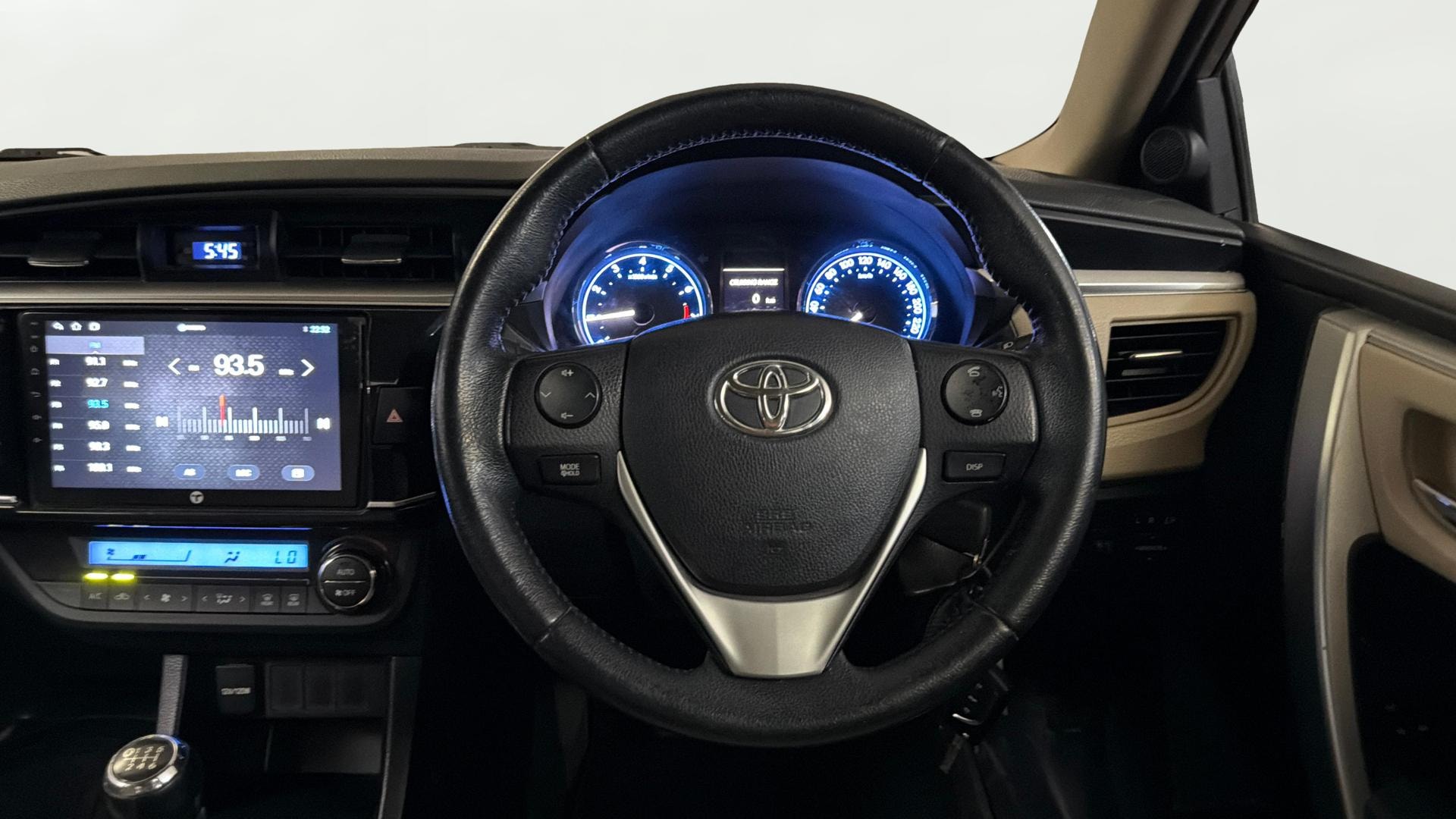 View 2015 Toyota Corolla Altis 1.8 G Image 20 Used 2015 Toyota Corolla Altis 1.8 G Image 20