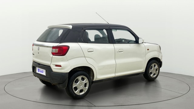 View Maruti Suzuki 1000 Image 42 Used Maruti Suzuki 1000 Image 42