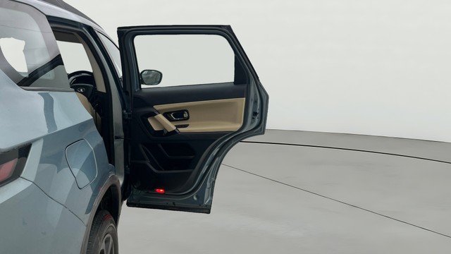View Tata Safari Image 6 Used Tata Safari Image 6