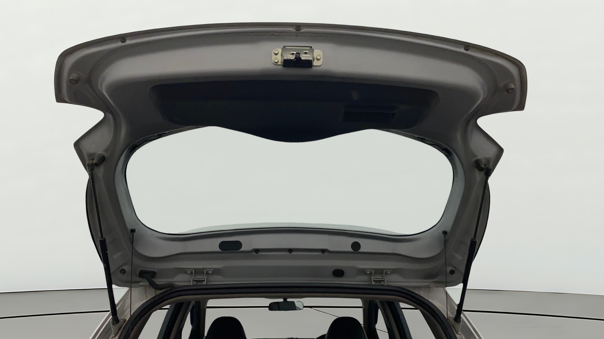 View 2019 Hyundai Grand i10 Sportz 1.2 Kappa Image 33 Used 2019 Hyundai Grand i10 Sportz 1.2 Kappa Image 33