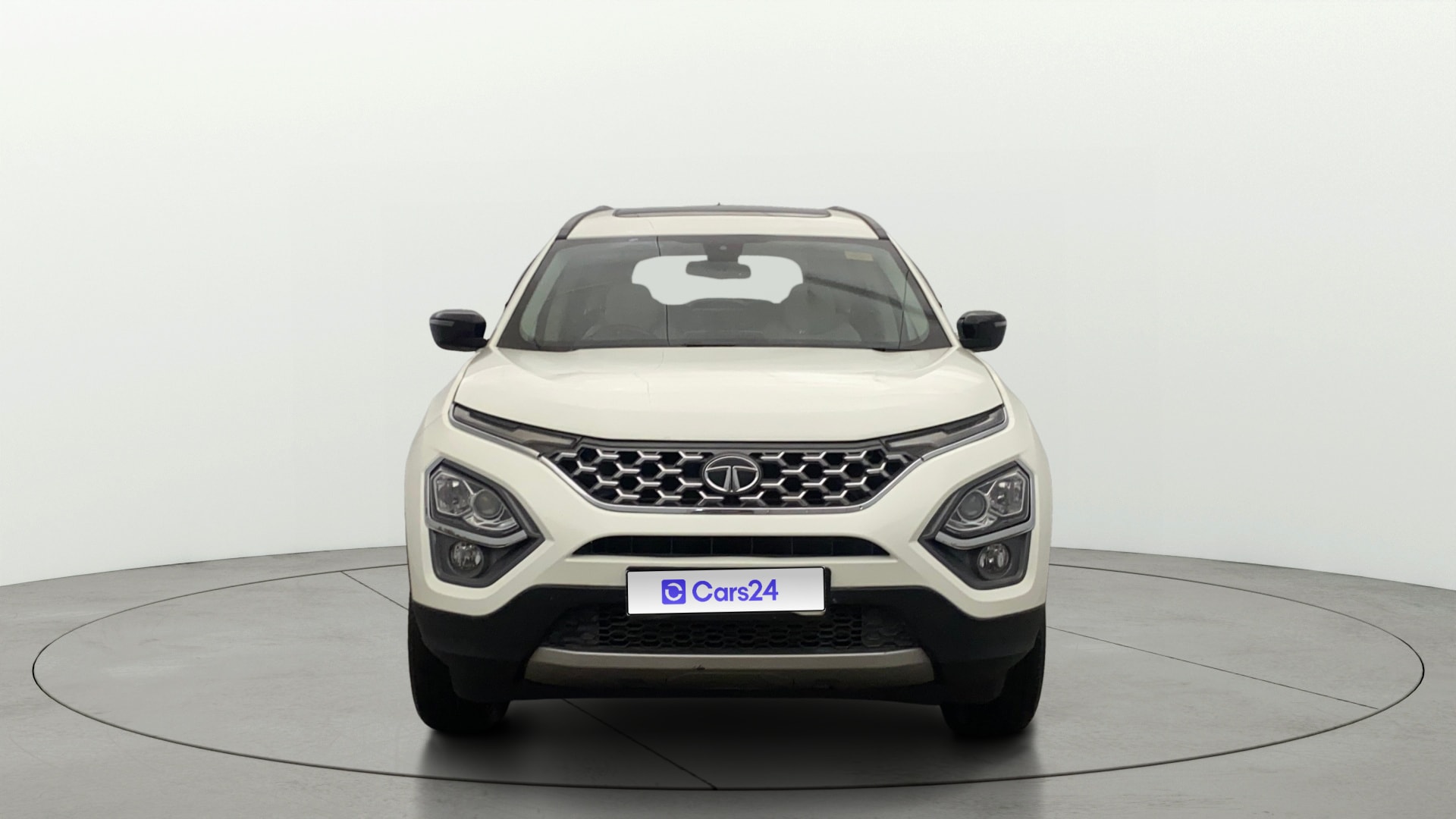 View 2021 Tata Safari XZ Plus Image 1 Used 2021 Tata Safari XZ Plus Image 1