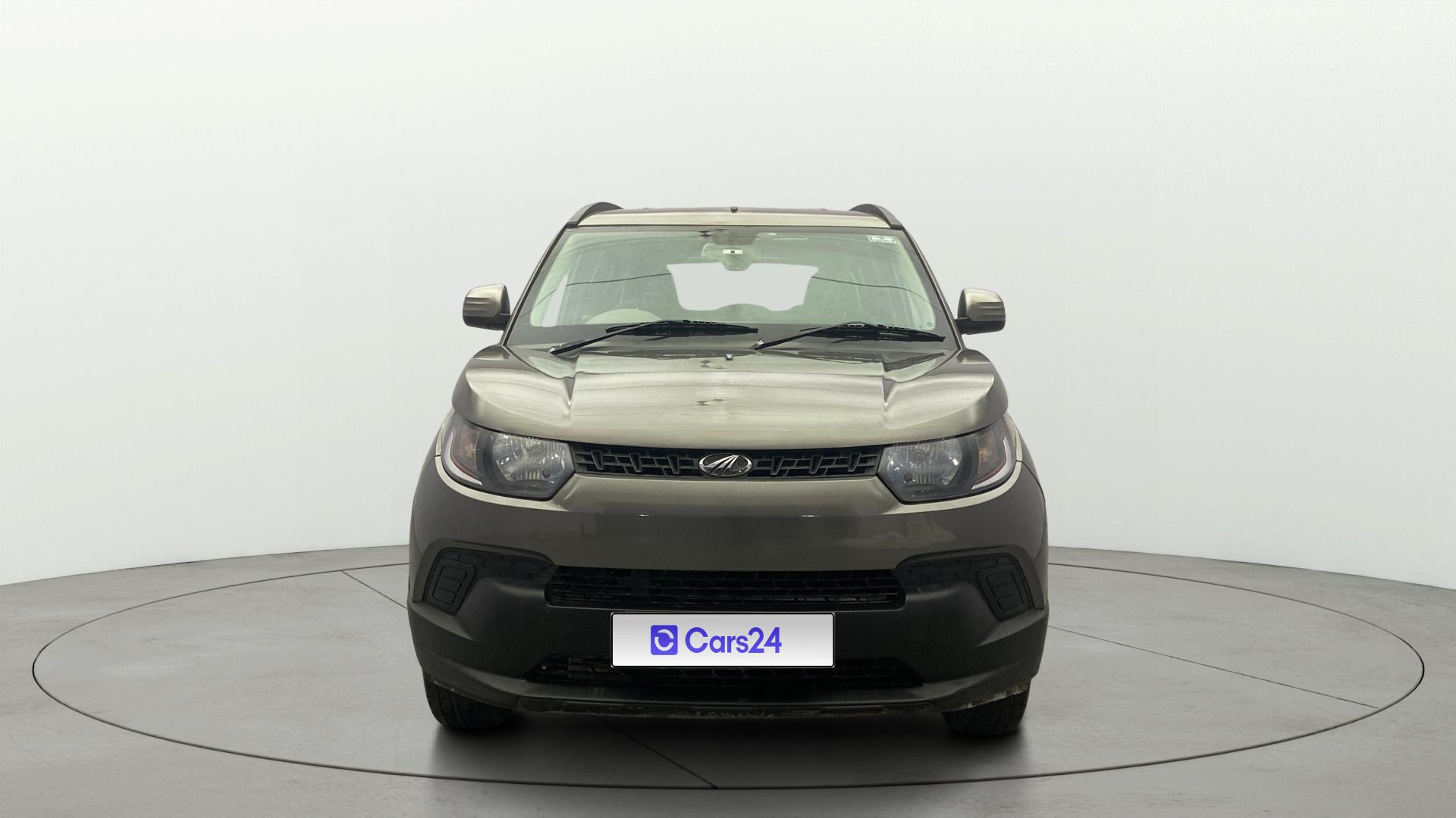 2016 महिंद्रा केयूवी 100 K4 Plus Petrol 6 Seater BS IV 2016 महिंद्रा केयूवी 100 K4 Plus Petrol 6 Seater BS IV