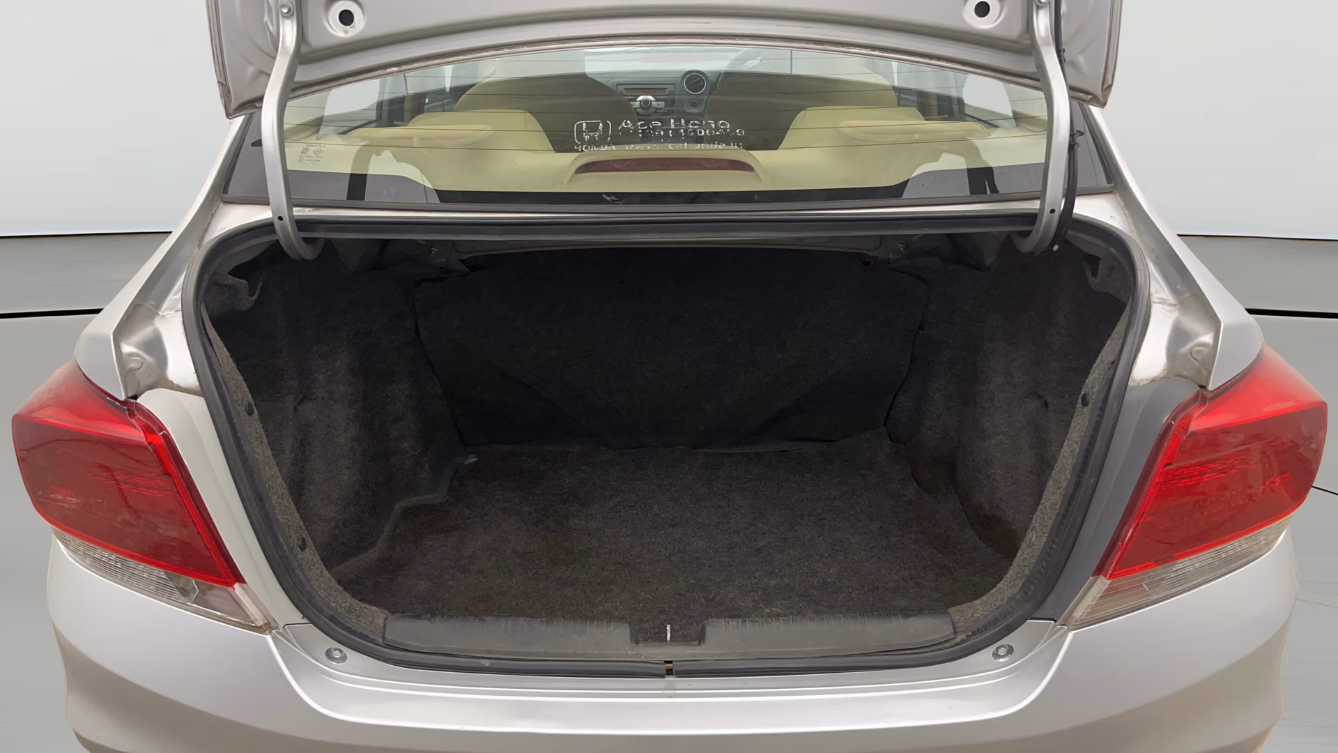 View 2015 Honda Amaze E MT Petrol BS IV Image 37 Used 2015 Honda Amaze E MT Petrol BS IV Image 37