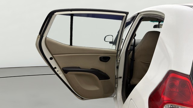 View Hyundai i10 Image 22 Used Hyundai i10 Image 22
