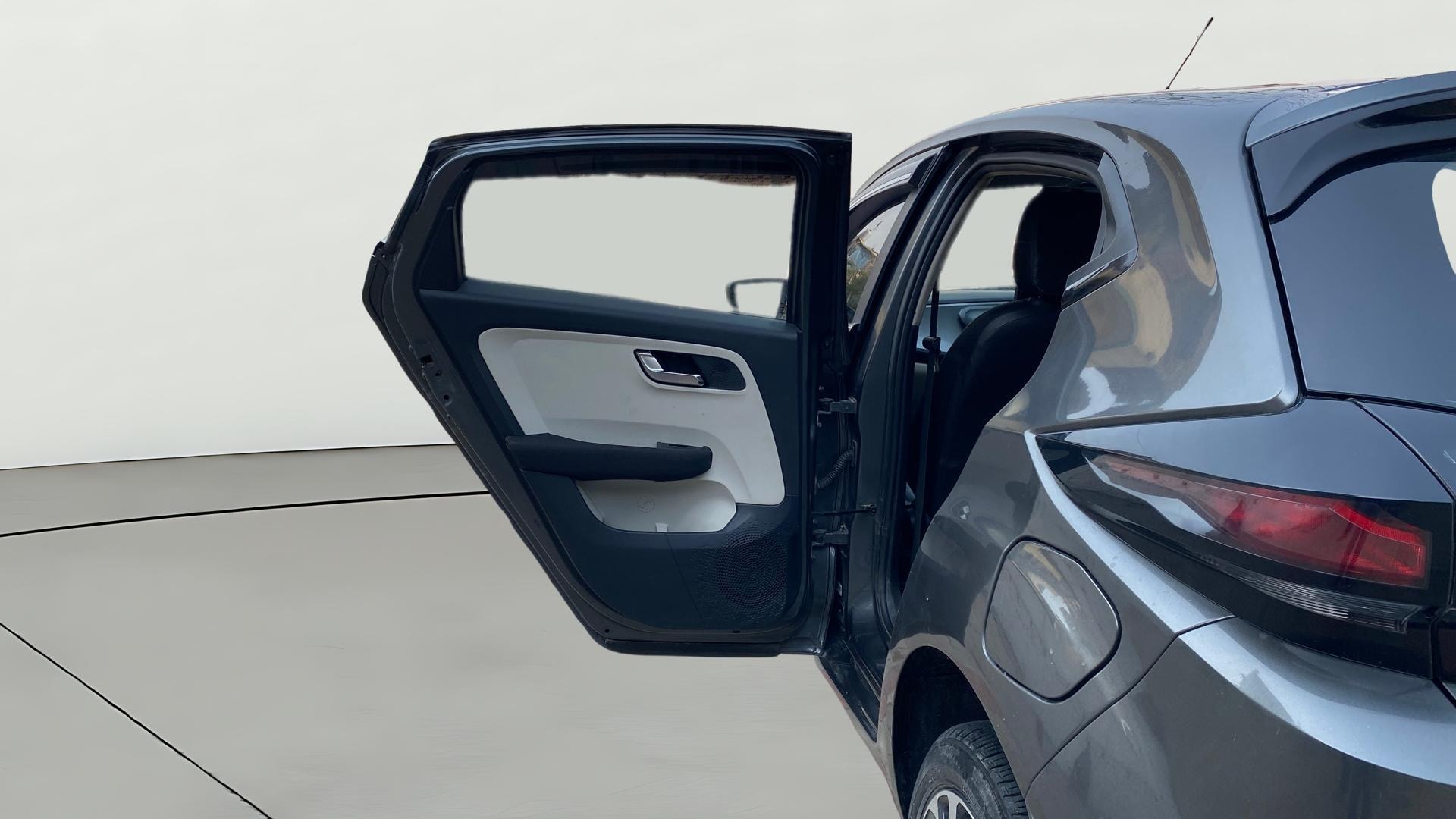 Used 2022 Tata Altroz Used 2022 Tata Altroz