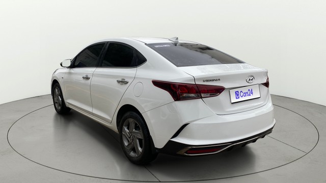 View Hyundai Verna Image 2 Used Hyundai Verna Image 2