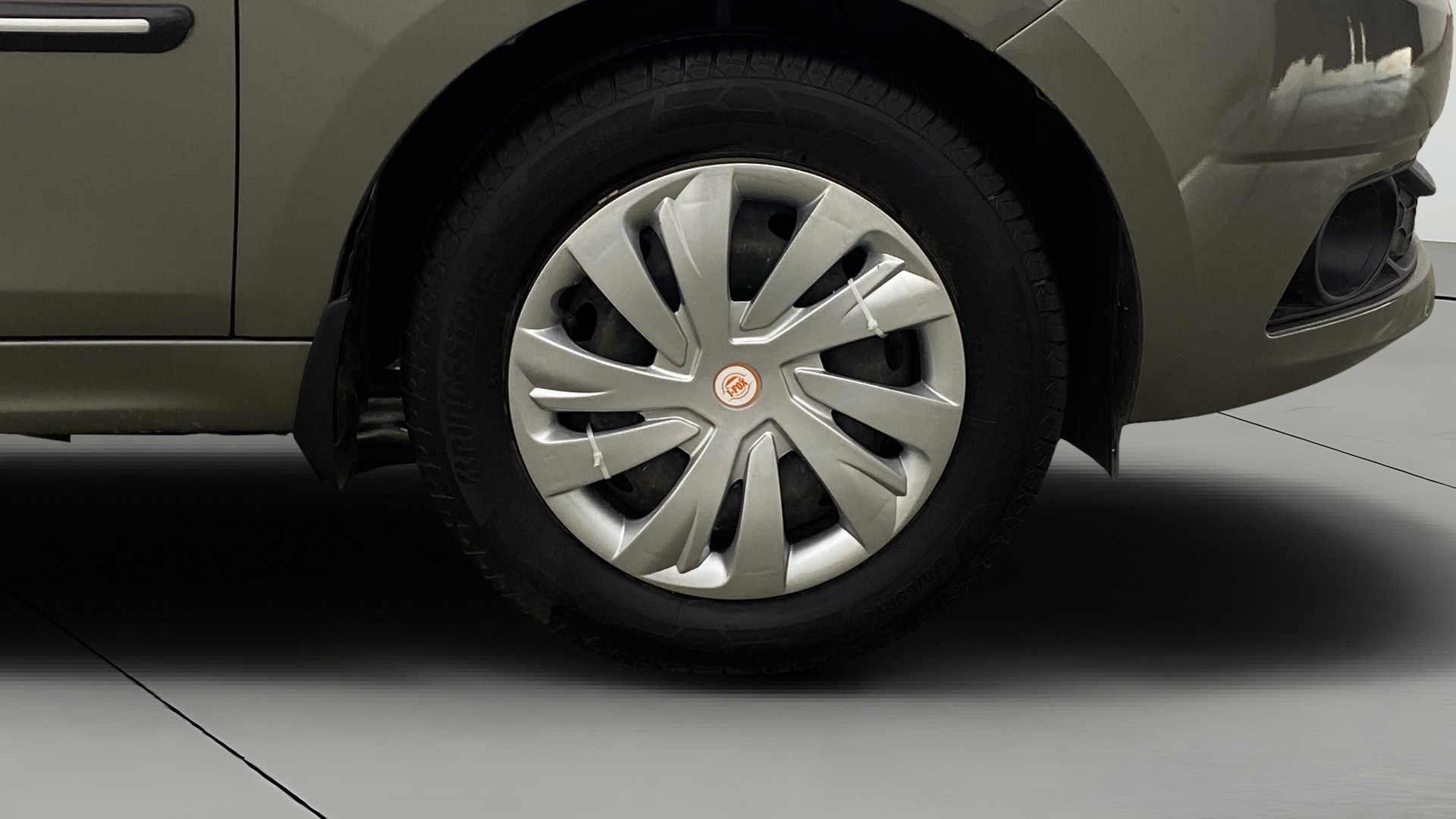 View 2020 Tata Tigor XE Diesel Image 40 Used 2020 Tata Tigor XE Diesel Image 40