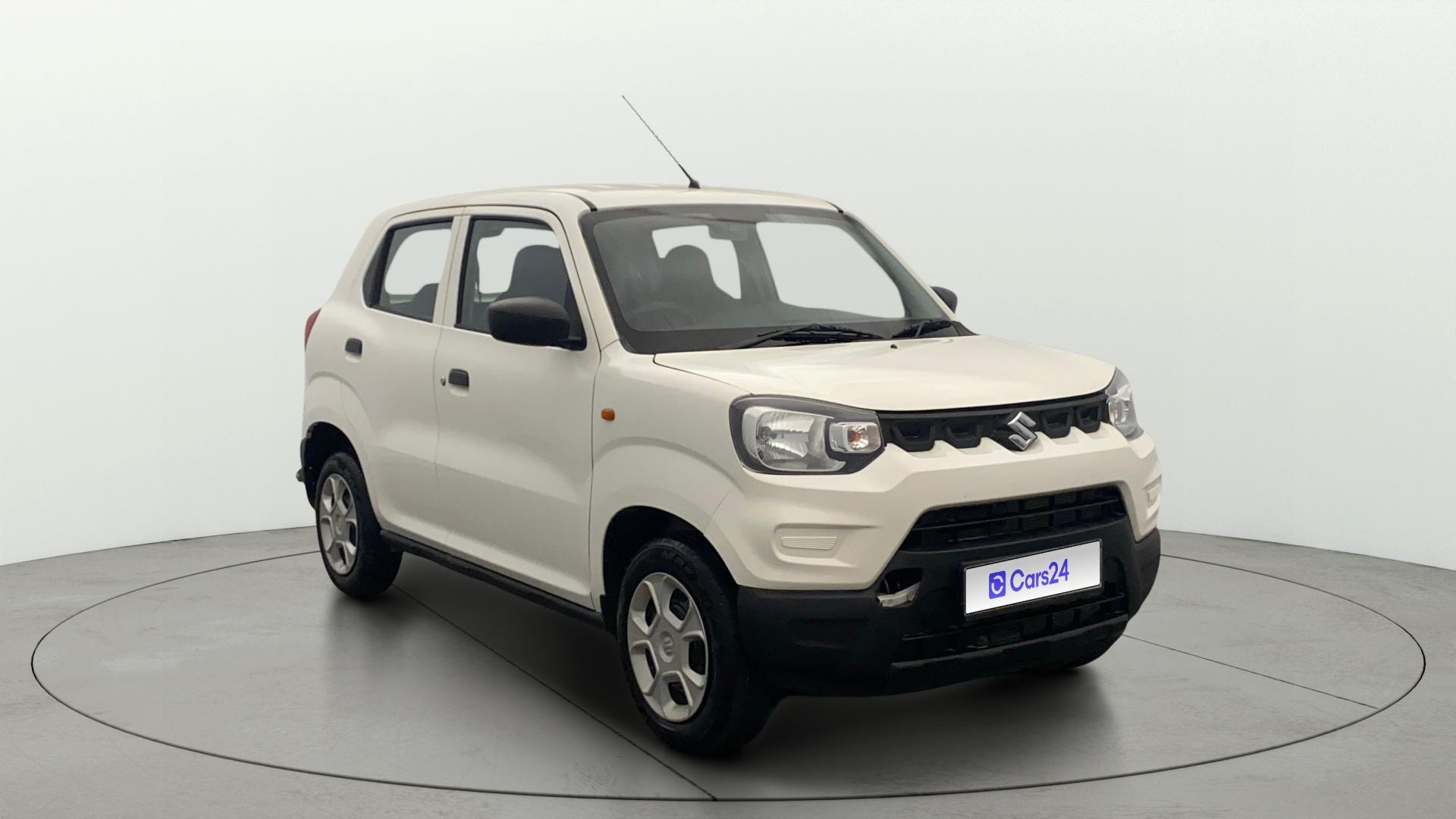 View 2025 Maruti Suzuki 1000 Base Variant Image 35 Used 2025 Maruti Suzuki 1000 Base Variant Image 35