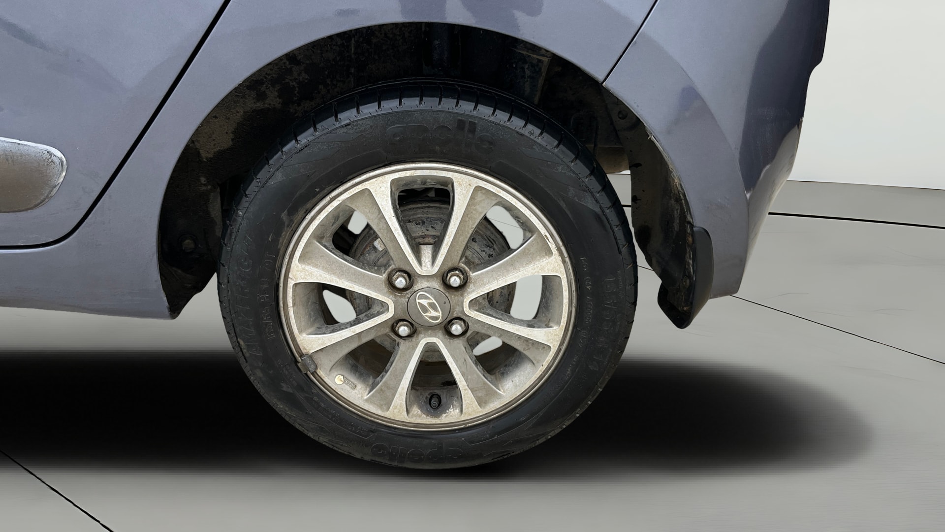 View 2014 Hyundai Grand i10 1.2 Asta Petrol Image 11 Used 2014 Hyundai Grand i10 1.2 Asta Petrol Image 11