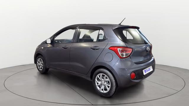 View Hyundai Grand i10 Image 2 Used Hyundai Grand i10 Image 2