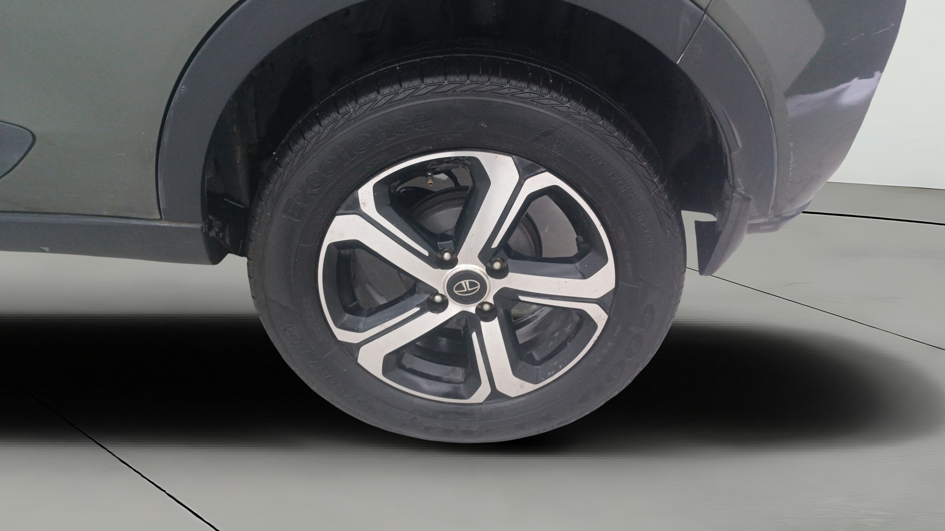 View 2021 Tata Nexon Revotron XE Image 8 Used 2021 Tata Nexon Revotron XE Image 8
