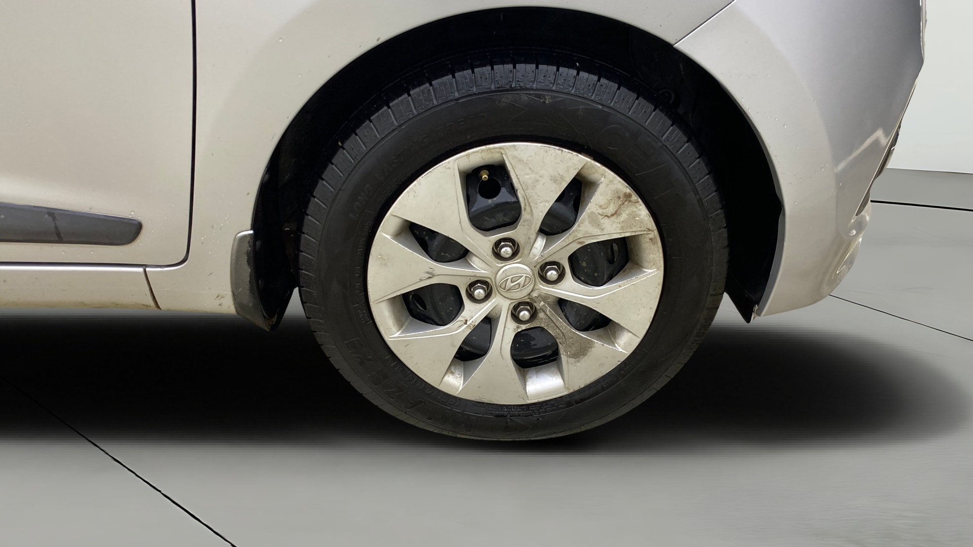 View 2015 Hyundai Xcent S Petrol Image 39 Used 2015 Hyundai Xcent S Petrol Image 39