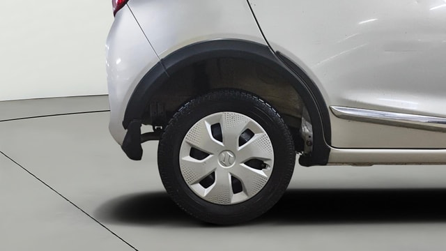 View Maruti Suzuki Alto K10 Image 32 Used Maruti Suzuki Alto K10 Image 32