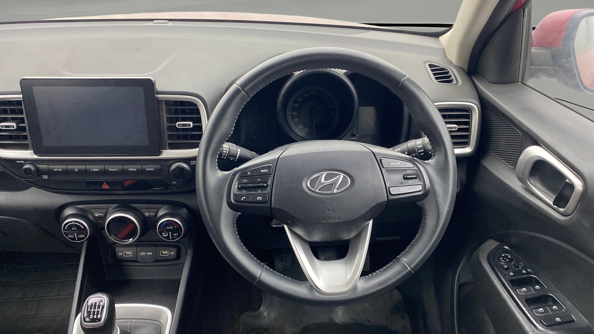 View 2021 Hyundai Venue SX 1.5 Diesel Image 21 Used 2021 Hyundai Venue SX 1.5 Diesel Image 21