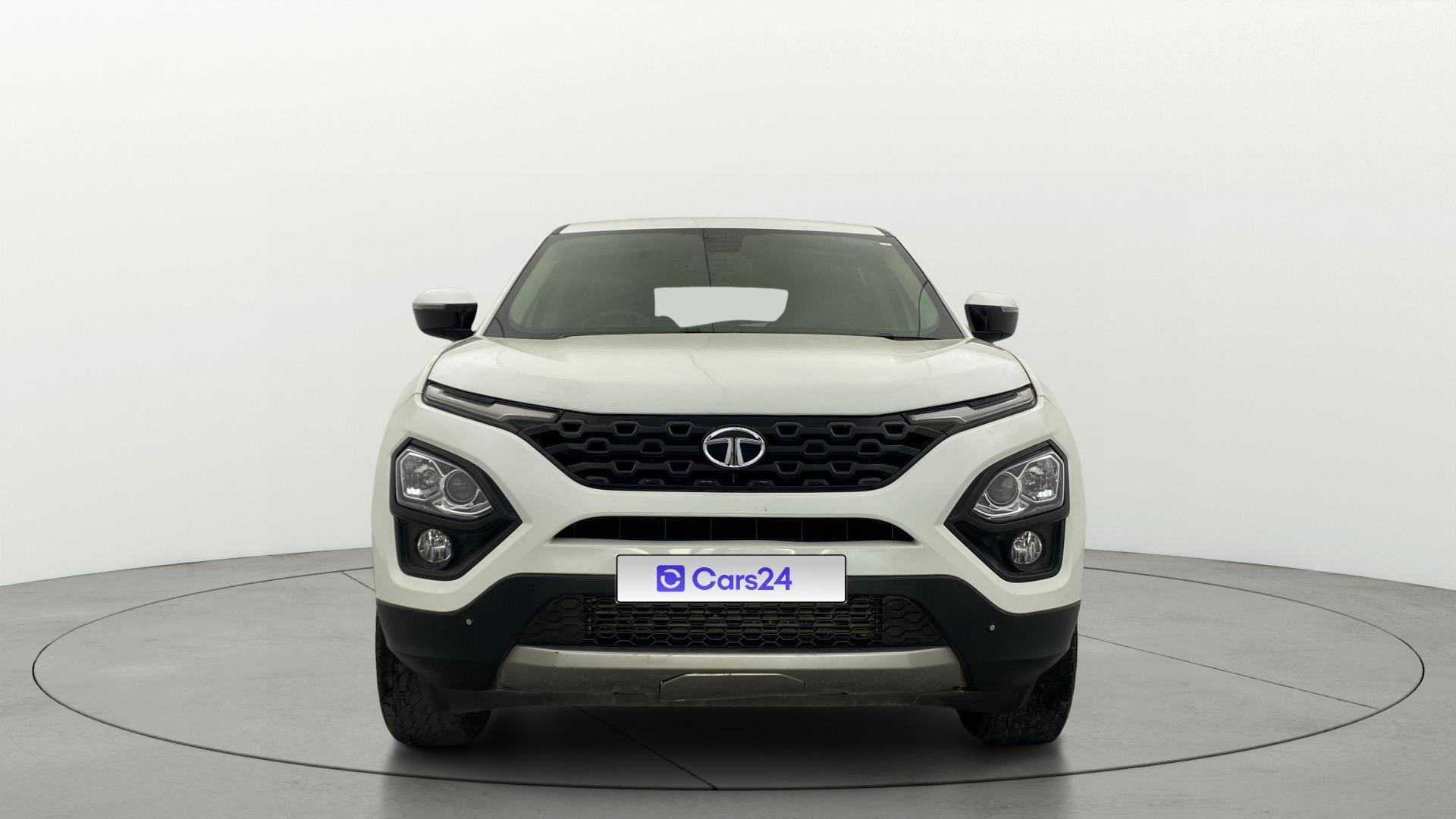 View 2019 Tata Harrier XE Image 1 Used 2019 Tata Harrier XE Image 1
