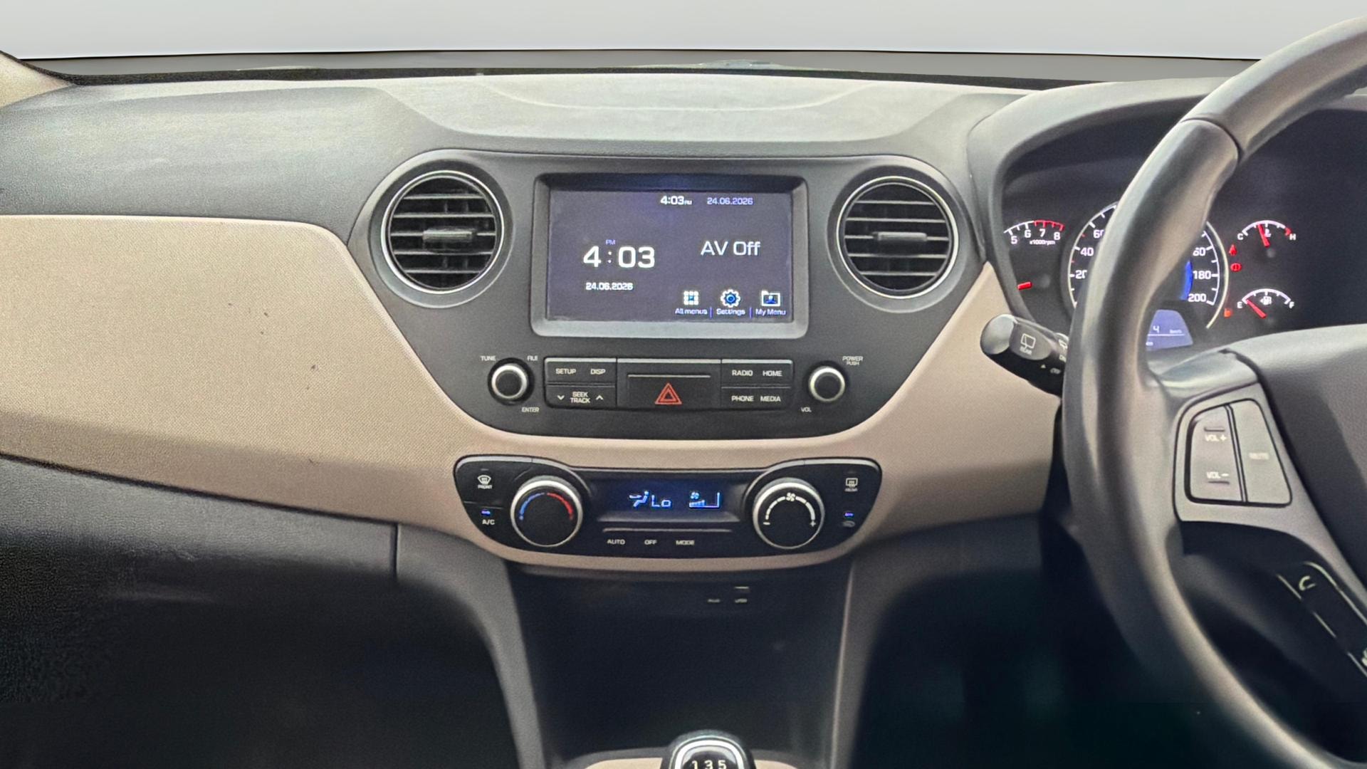 View 2019 Hyundai Grand i10 1.2 Asta Petrol Image 17 Used 2019 Hyundai Grand i10 1.2 Asta Petrol Image 17