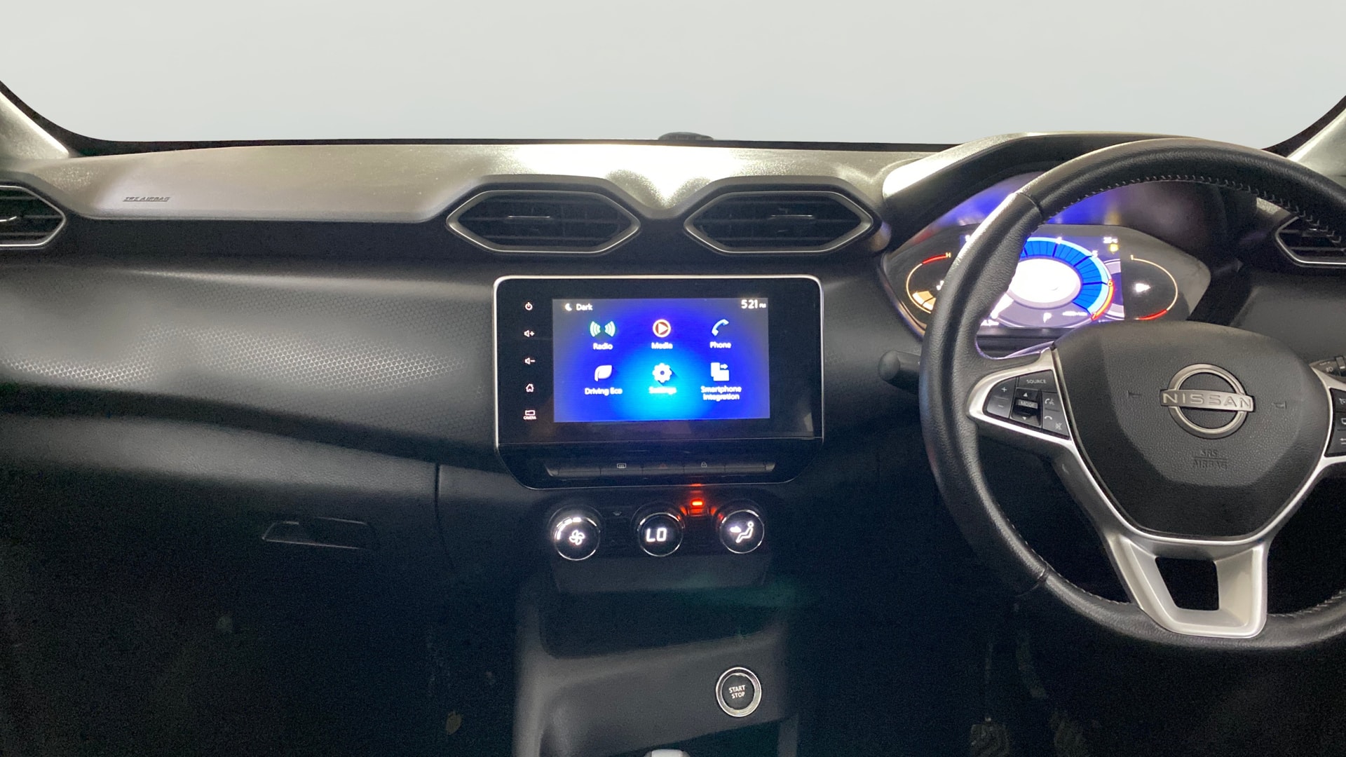 View 2022 Nissan Magnite Turbo XV Premium CVT (O) Image 32 Used 2022 Nissan Magnite Turbo XV Premium CVT (O) Image 32