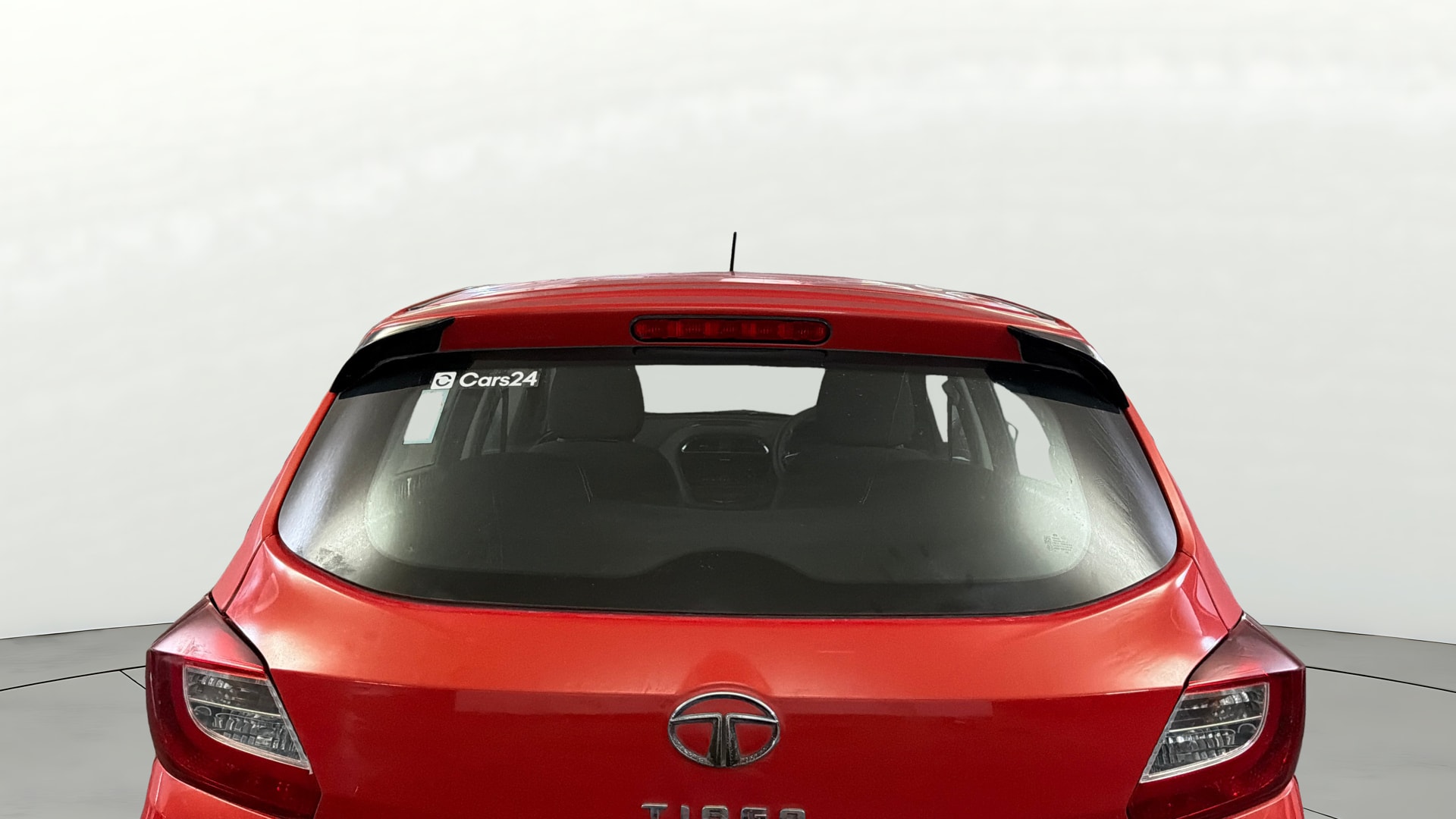 View 2021 Tata Tiago Revotorq XB Image 4 Used 2021 Tata Tiago Revotorq XB Image 4