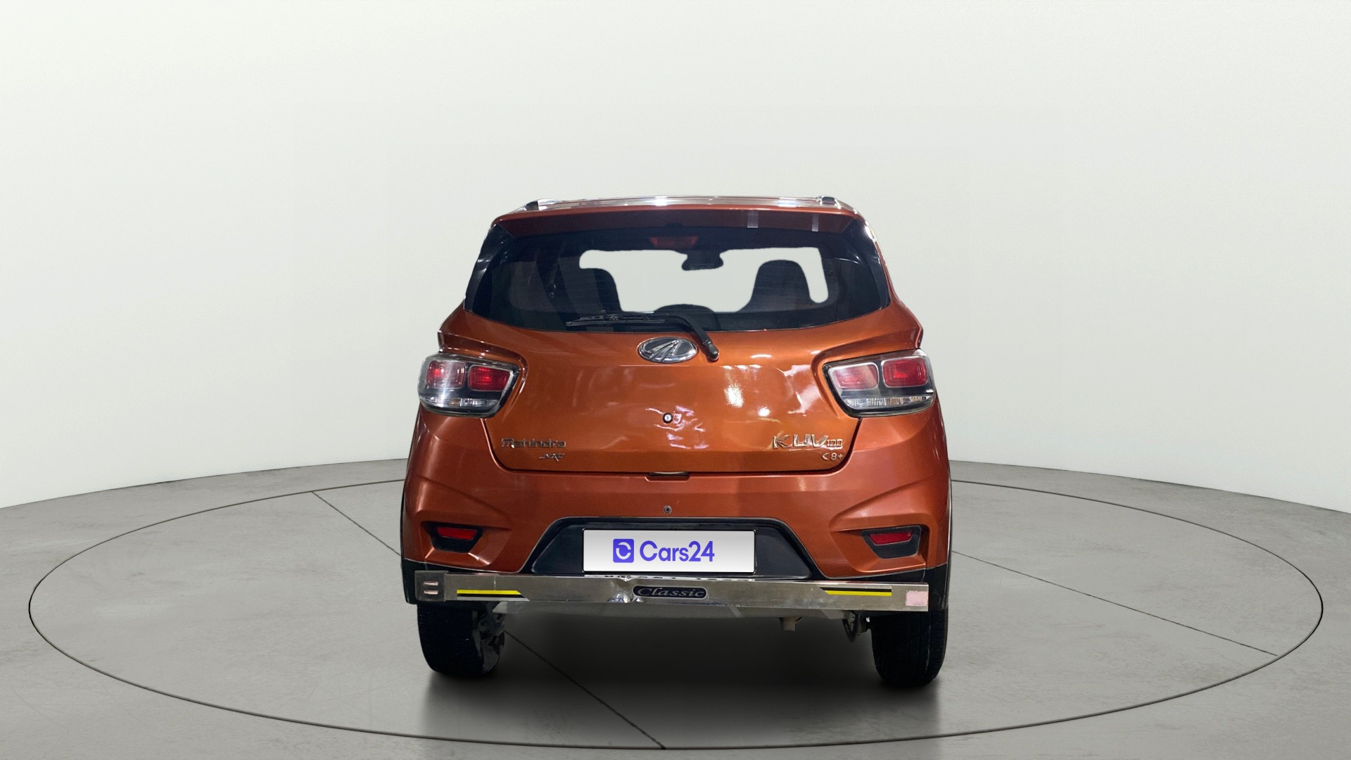 Used 2018 Mahindra KUV100 Used 2018 Mahindra KUV100