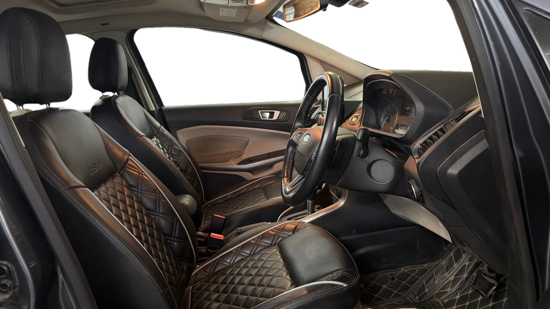 View 2021 Ford EcoSport 1.5 TDCi Diesel Ambiente BS IV Image 26 Used 2021 Ford EcoSport 1.5 TDCi Diesel Ambiente BS IV Image 26