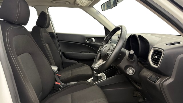 View Hyundai Venue Image 27 Used Hyundai Venue Image 27
