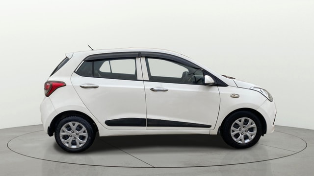 View Hyundai Grand i10 Image 8 Used Hyundai Grand i10 Image 8
